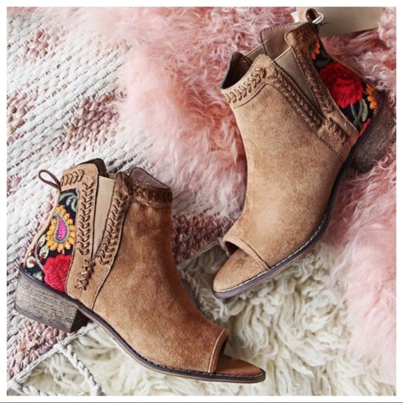 Camel Embroidered Open Toe Bootie - Picture 1 of 5